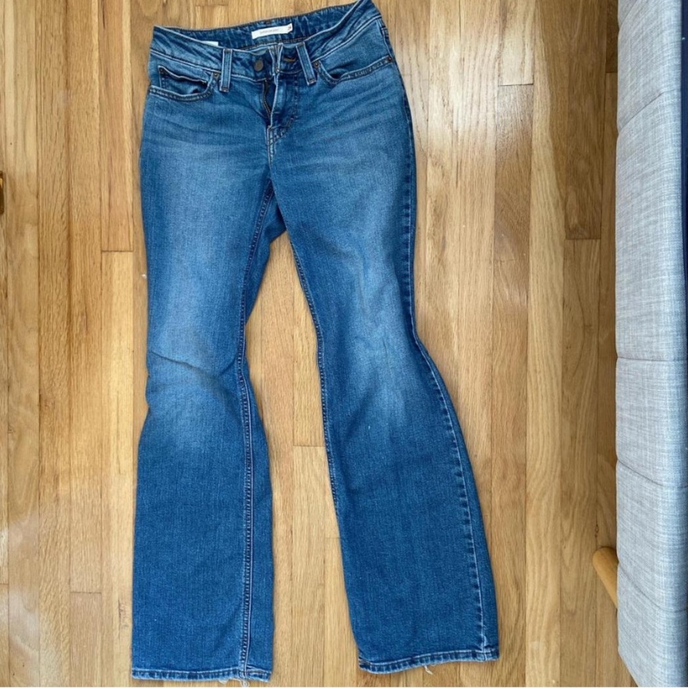 levi’s low rise bootcut jeans